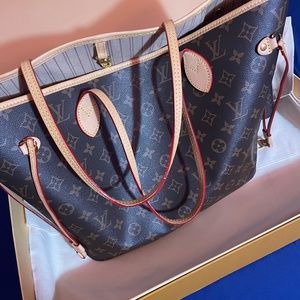 LV Neverfull mm tote handbag